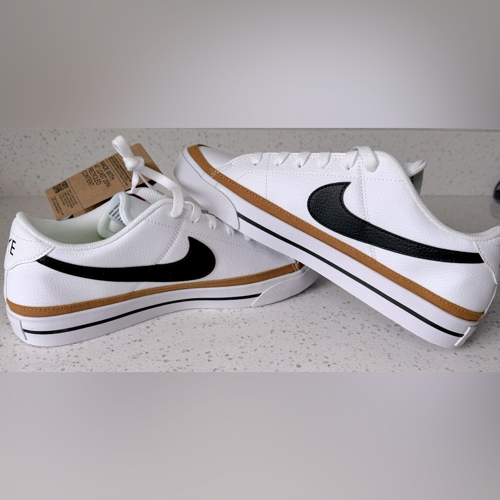 Women’s Nike Court Legacy NN, size 10.5